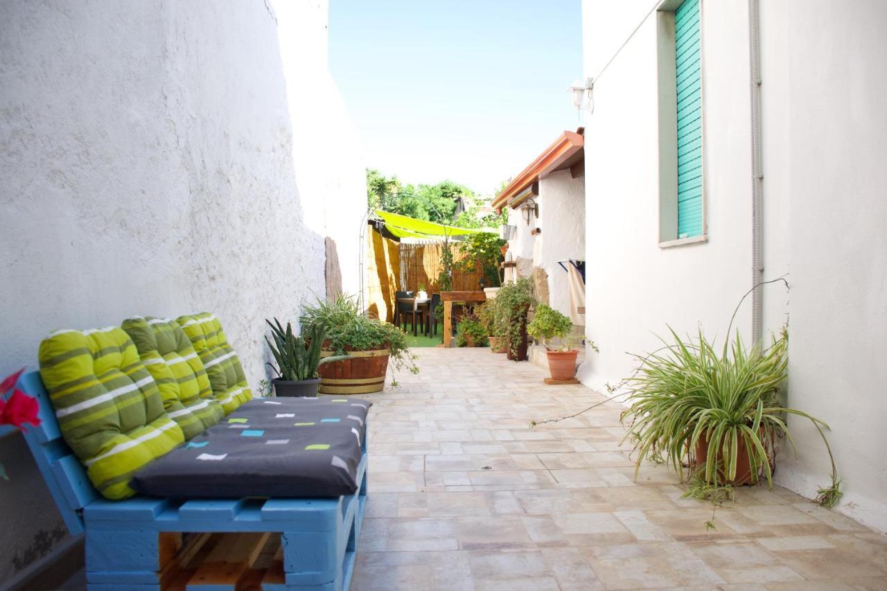 Bed and Breakfast BnB Le Janas Càbras Exterior foto